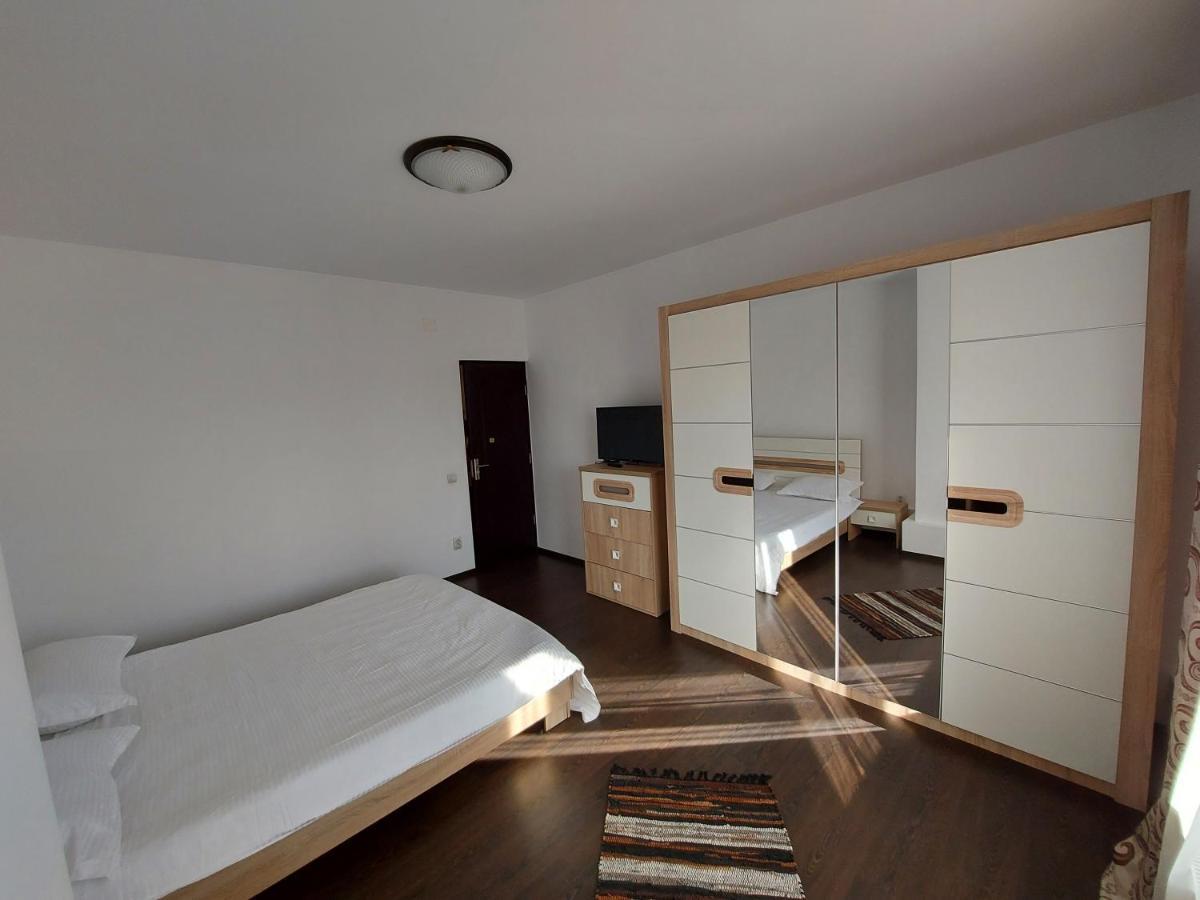 Jolie Suites Brăila Eksteriør bilde