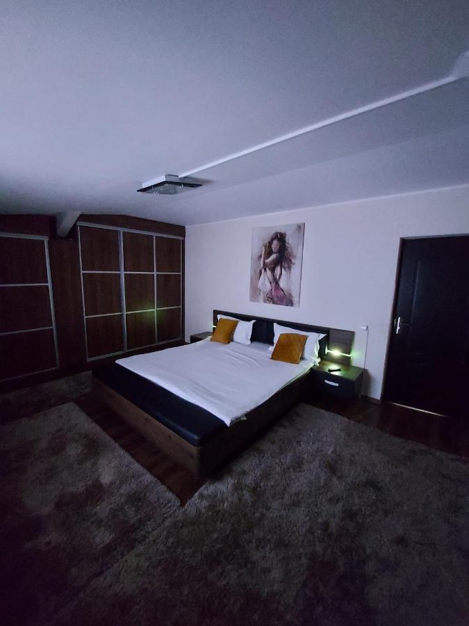 Jolie Suites Brăila Eksteriør bilde