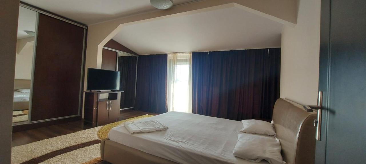 Jolie Suites Brăila Eksteriør bilde