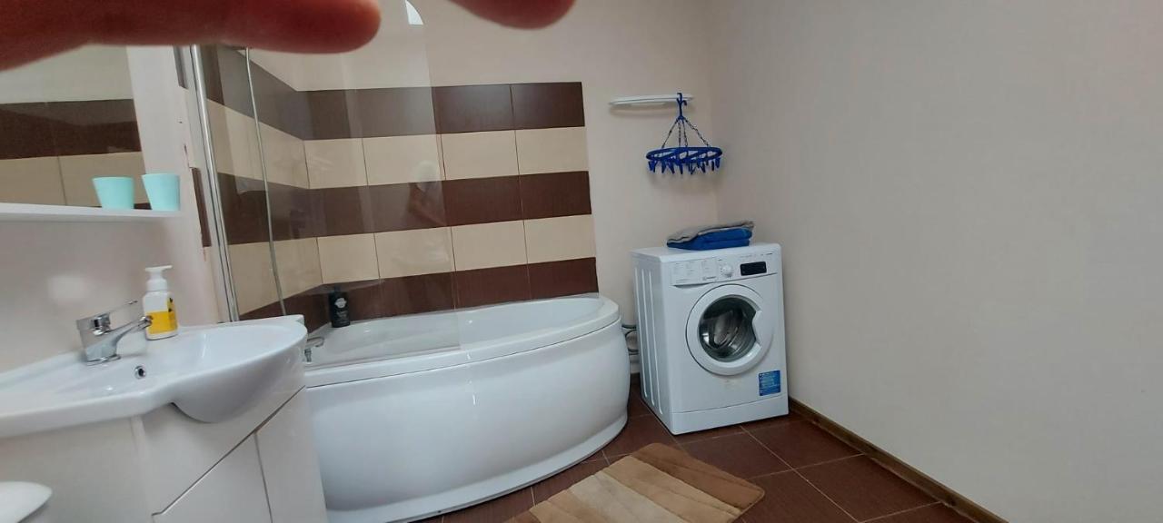 Jolie Suites Brăila Eksteriør bilde