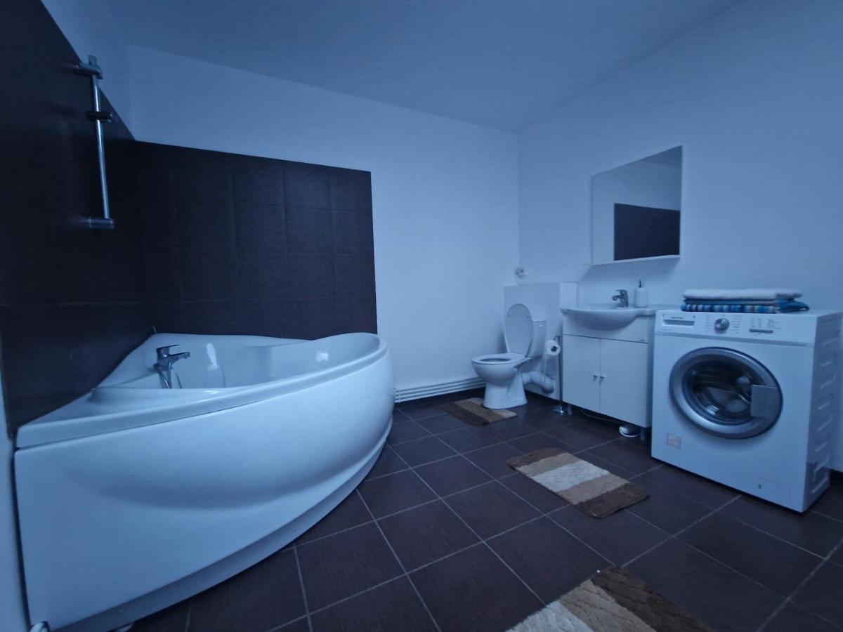 Jolie Suites Brăila Eksteriør bilde